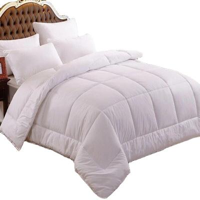 China Breathable King Size Quilted Microfiber Comforter Winter Comforter Comforter Insert for sale