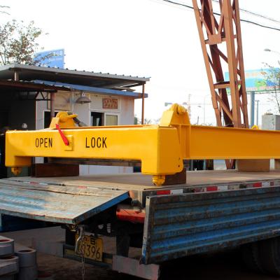 China Yellow 20feet 40feet semi-automatic container lifting spreader frame for sale