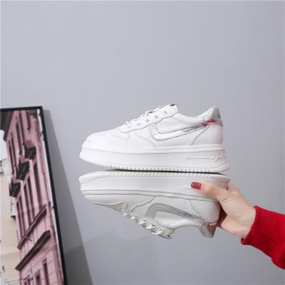 China Fashion Trend Cheap Custom Classic Hot Selling White Wild Panel Casual Shoes For Women for sale