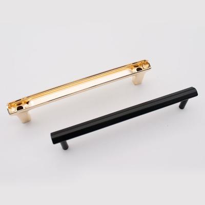 China Simple Luxury Golden Kitchen Door Handle Cabinet Pulls Zinc Alloy Decorative Handle And Knobs For Furniture for sale