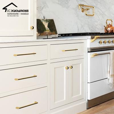 China Zinc Alloy Modern Kitchen Cupboard Drawer Pull Furniture Modern Cabinet Handle Zinc Alloy Handle for sale