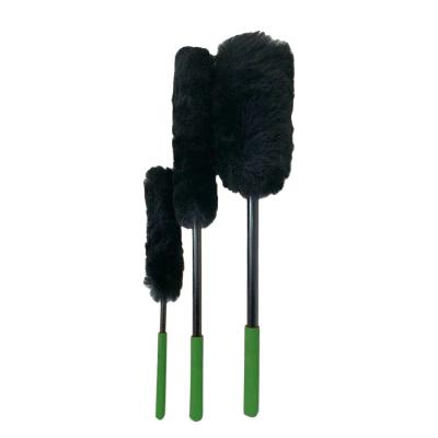 China Wheel Brush Woolies Natural Material 100% Lambswool Brushes For Car Wash for sale