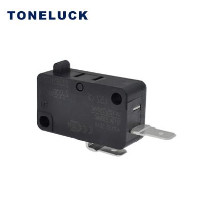 China Micro Switch 5A 250VAC 125V SPST Normally Open Light Force L52CF-BN00A1-01 for sale