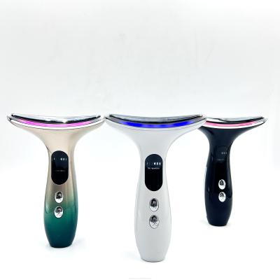 China Multifunktionelle Schönheitsgeräte LED-Fotonentherapie Hautverstärkung Gesichts- und Nackenlift-Massager zu verkaufen