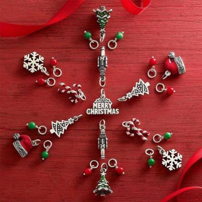 China Cute Stainless Steel Charm Christmas Tree Christmas Tree Bell Reindeer Snowflake Pendant Charm For DIY Necklace Bracelet for sale