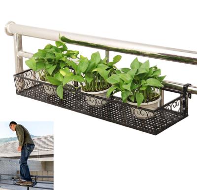 China Metal Fence Rail Hanging Plants Flower Pots Basket Holder Shelf Rack for sale