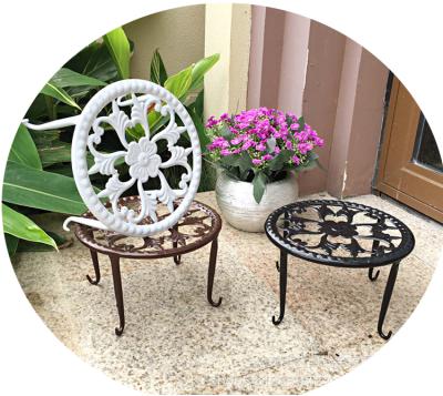 China Modern Metal Rust Proof Iron Garden Corner Flower Potted Plant Stand Stand for sale