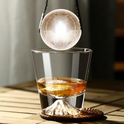 China Retro Europe Wholesale Specials Heat Resistant Whiskey Crystal Wine Glass Iceberg Handmade Crystal Wine Cup for sale