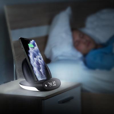 China Sleep Friendly 15w Alarm Clock Home Decoration With Led Light Fast Charging Wireless Charger for sale