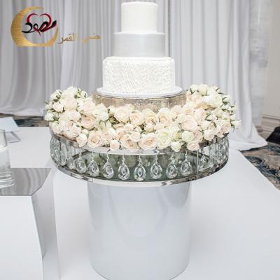 China Customized stainless steel metal frame wedding crystal glass round cake table designs for sale