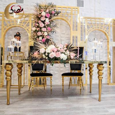 China Good gold stainless steel frame screen divider wedding decoration welding backdrop for sale for sale