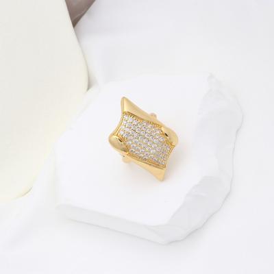 China Fashion New Jewelry GUARANTEE 2022 18K Gold Plated Diamond White Diamond Ring Women's Birthday Gift for sale