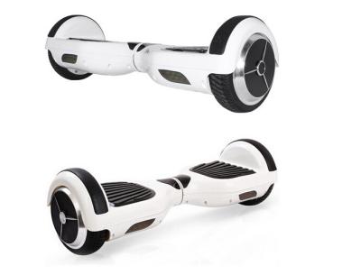 China Witte Self Balancing twee wiel elektrisch vervoer, elektrische Scooter van 2 wielen Te koop