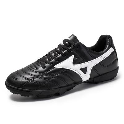 China Running Shoes Soccer Shoes For Kids Breathable Outdoor Wear Resistance Football for sale