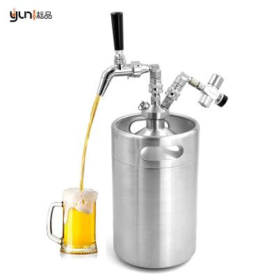 China Easy Installation Food Grade Mini Regulator 5L Mini Keg With Double Ball Lock Spear Faucet System L: 25.7CM for sale