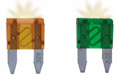 Cina Auto del supporto del fusibile mini fusibile 32V, fusibile impermeabile della lama di 30 amp della lama in vendita