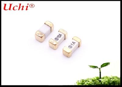 Chine Fusibles extérieurs de bâti de la conception 2410 du noyau SMD de fil 6125 F1A250V métriques pour la protection de surintensité à vendre