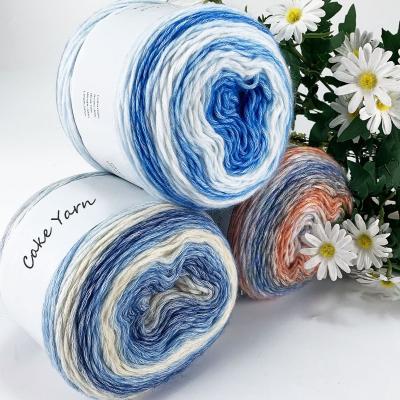 China Soft Warm Gradient Rainbow Yarn 100g Acrylic Cotton Wool Blend Ombre Cake Yarn for sale