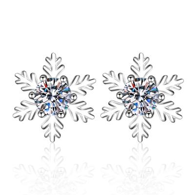 China 2022 Hot Sale 925 Cute Snowflake Stud Earrings Diamond Moissanite Sterling Silver Stud Earrings For Women Girl for sale