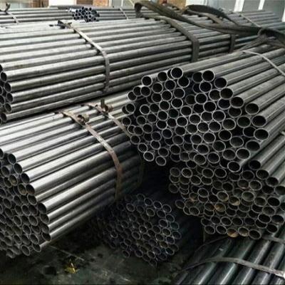 China Tubo de acero al carbono tirado en frío sin costura A106 A333 A335 Api 5l Tubo soldado X42 X46 X80 en venta