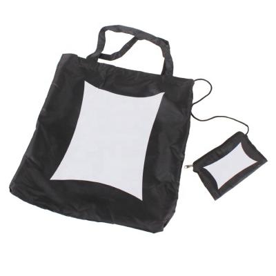 China Factory Price Travel Polyester Durable Reusable Eco Friendly Groceries Shoulder Folding Shopping Bag With Pocket for sale