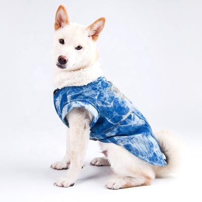 China Sustainable Pet Clothes Cool Denim Coat Classic Washed Clothes Winter Dog Jeans Jacket Hot Wholesale for sale