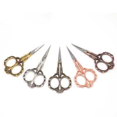 China Craft Art Work Embroidery Scissors Scissors with Plum Blossom Pattern for sale