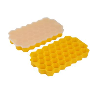 China Viable Top Sell High Quality Liquid Ice Mold Honeycomb Ice Tray Shape Silicone Molds With Lids for sale