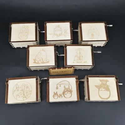 China Custom Wooden Factory Hand Crank Music Box Totoro Music Box for sale