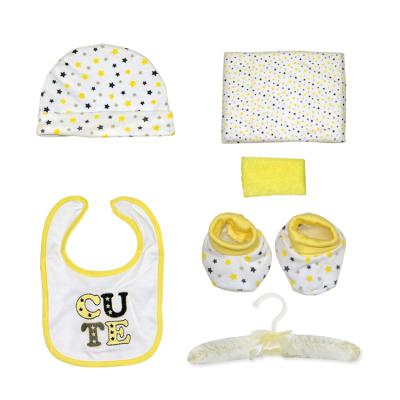 China Antibacterial High Quality Fashion Baby Clothes Gift Newborn Set for sale