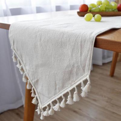 China Custom Wholesale Farmhouse Rustic Cotton Vintage Table Cloth Runner with Tassel Lace for Dining Room Bridal Shower Baby Shower for sale