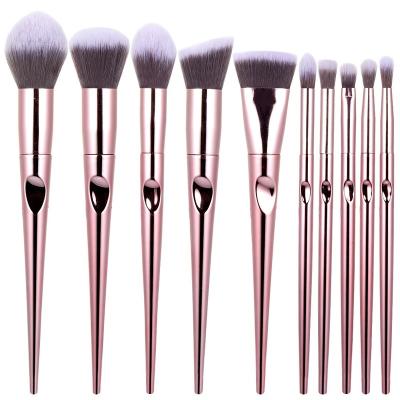 China Angular Blush Portable Soft Makeup Brushes Rose Gold Eyeshadow Custom Logo Makeup Brush Set for sale