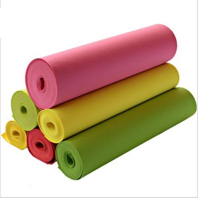 China 2021 Customized heat-set fabric nonwoven polyester waterproof for mask needle punched nonwoven for sale