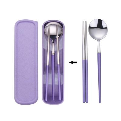 China 2 Pcs Sustainable Stainless Steel Purple Handle Outdoor Camping Cutlery Set With Lunch Box for sale