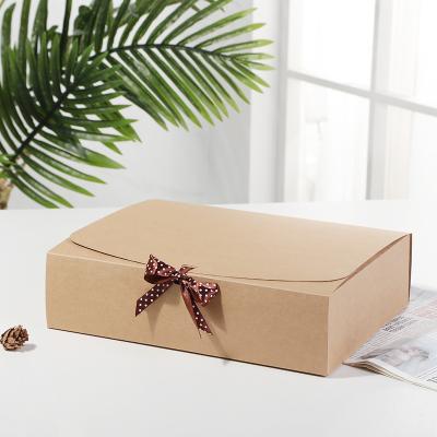 China Biodegradable Custom Logo Christmas Gift Box Reusable Gift Box Packaging For Wedding Candy Foldable Set Top Cardboard for sale