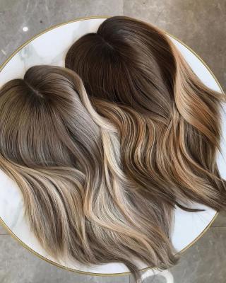 China Natural Wave Highlights Ash Blonde Color Silk Base Toupee Top Quality European Human Hair Topper for sale