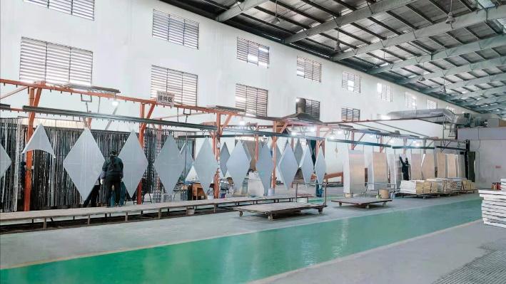 Verified China supplier - Foshan City Nanhai Yingjiwei Aluminum Building Materials Limited Company