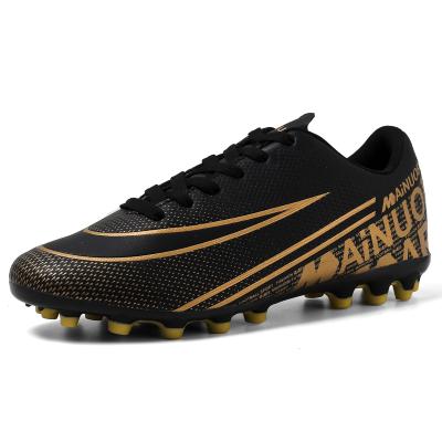 China 2021 Anti Slip Mens Soccer Shoes Breathable Outdoor Trainings Football Sneaker Spike Football Shoes Turf Cleats for sale