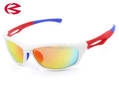 Chine Lunettes de soleil interchangeables polarisées extérieures UV400 de sports de lentille à vendre