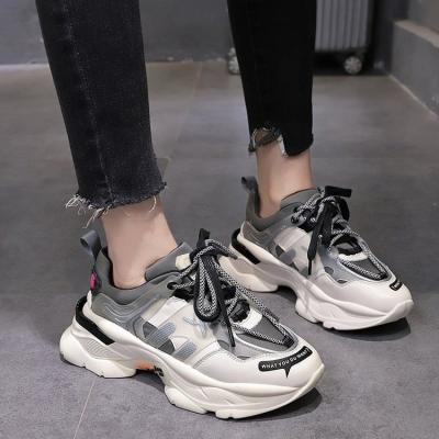 China 2022 new instagram tide couples fashion autumn winter leisure rubber clumsy sneakers men and women sneakers for sale