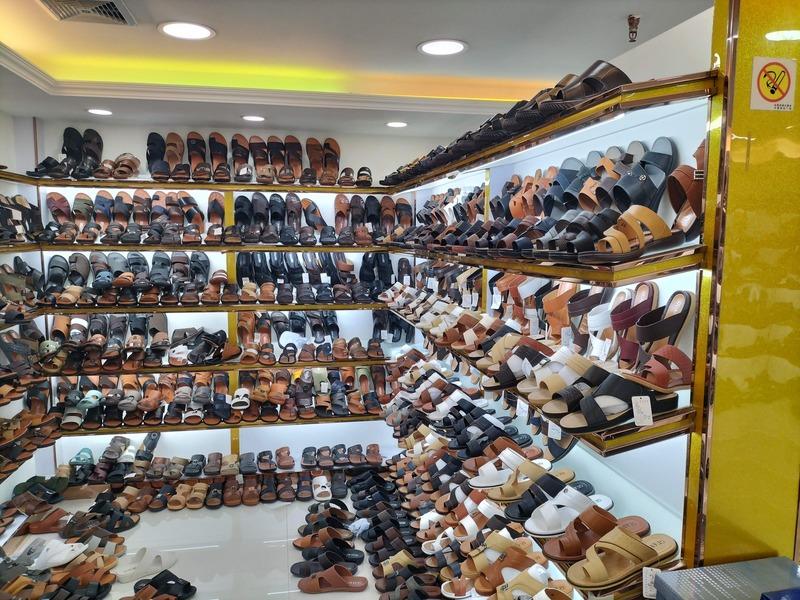 Verified China supplier - Guangzhou Jieke Shoes Trade Co., Ltd.