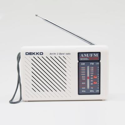 China Home Radio White Portable Radio With High Sensitivity And Deep Sound Stereo Multiband FM TV Broadcast Receiver for sale