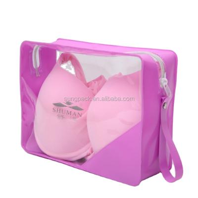 China Foldable Promotional Gift Handbag Pink PVC Bikini Bag With Zipper Promotional Underwear Gift Packaging Bag for sale