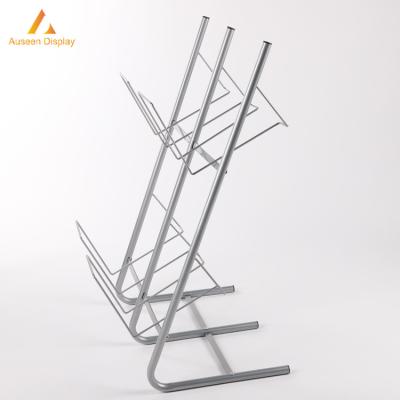 China Modern supermarket shop gorcery custom design bookcase book magazine display metal wire newspaper rack for sale