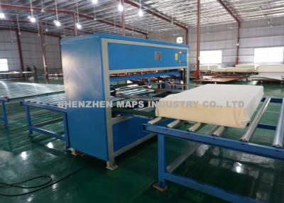 China Filling Speed 25m / Min Mattress Packing Machine Electricity Controlled Height Width for sale