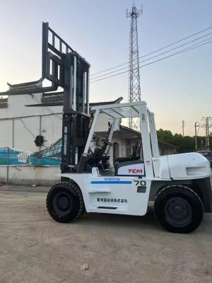 Chine Camion élévateur TCM 7 tonnes d'occasion FD70 avec moteur diesel japonais à vendre