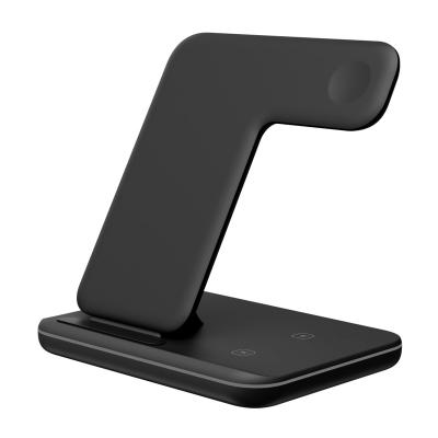 China Hot Selling Mobile Phone 2022 New Products Qi Fast Stand 3 In 1 Wireless Charger Stand for sale