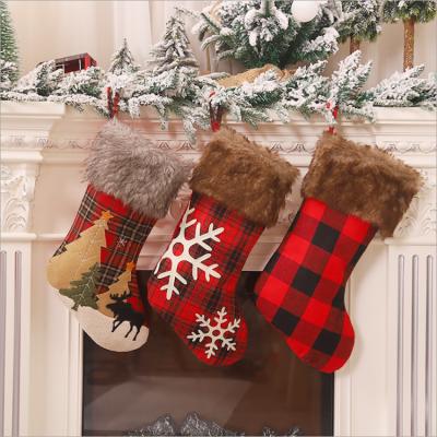 China Factory Wholesale Eco-friendly Artificial Wool Christmas Candy Bags Christmas Stockings For Christmas Tree Decoration and Home Decor for sale