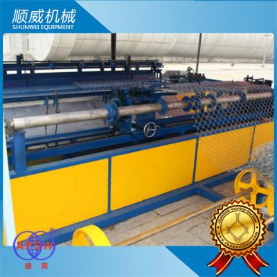 China 5.5KW Power Chain Link Fence Equipment Weaving Breadth 0.5m - 4.2m for sale