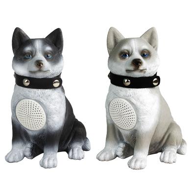 China Christmas Gift Dog Wireless Speaker, AUX Outdoor Dog USB FM Bass TF Wireless Speaker. superb portable radio stereo for sale